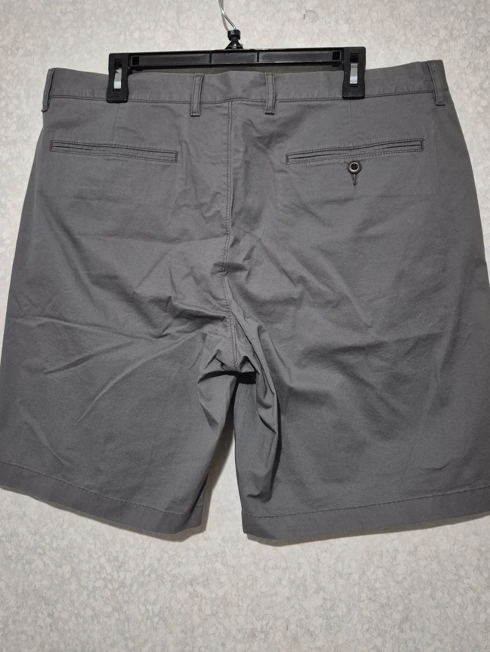 NWT J. Crew Men's Gray Flat Front Chino Short..Size:36
